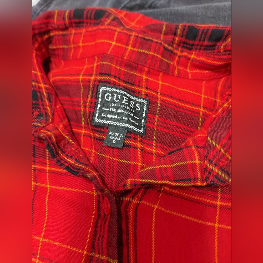 Guess jeans and shirt - Picture 3 of 15